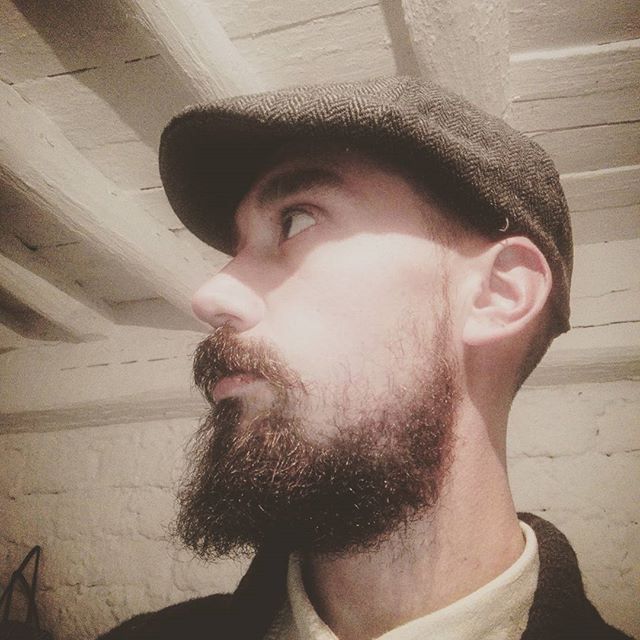 Village!!!
#village #villager #hat #cap #caps #ascotcap #beard #moustache #beardvillage #bearded #beardporn #beardstyle #decembeard #hipster #hipstergram #hipsterfashion #selfie #me #barba #bigote #bigotes #followme #follow4follow #like4like #tagsforlikes by @jokmanz