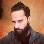 Decembeard 2015 : She said its me or the beard
Well I miss her sometimes  #beard #bearded #beardgang #beardgame #beardedvillains #indianbeard #topbeard #manbun #manwithbun #fashion #style #styleblogger #classy #class #mensfashion #streetfashion #menwithbeard #beardlover #beardlove #beardlife #december #decembeard #noshave #forever by @syed_shaz7
