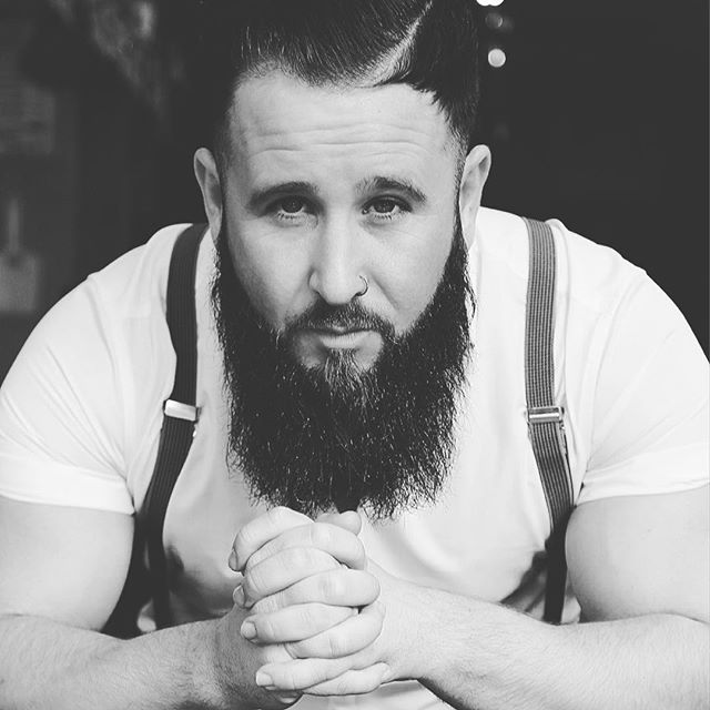 #clothing #fashion #instalike #instabeard #instafashion #igers #manchester #modeluk #elmstagram #photography #menwithbeards #beardedmen #beard #bearded #fellowseg #beardcare #guyswithtattooos #ink #talnts #vintage #oldschool #photoshoot #malemodel #beardmodel #regalgentleman #beardsandtattoos #gentleman #fashion #style #decembeard #bpdfam by @elmstagrams